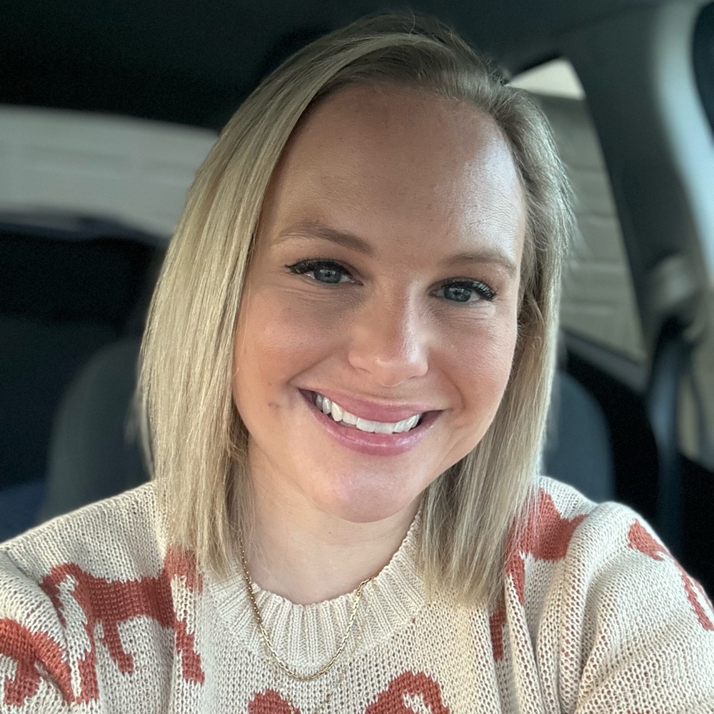 Meet your Posher, Maegan